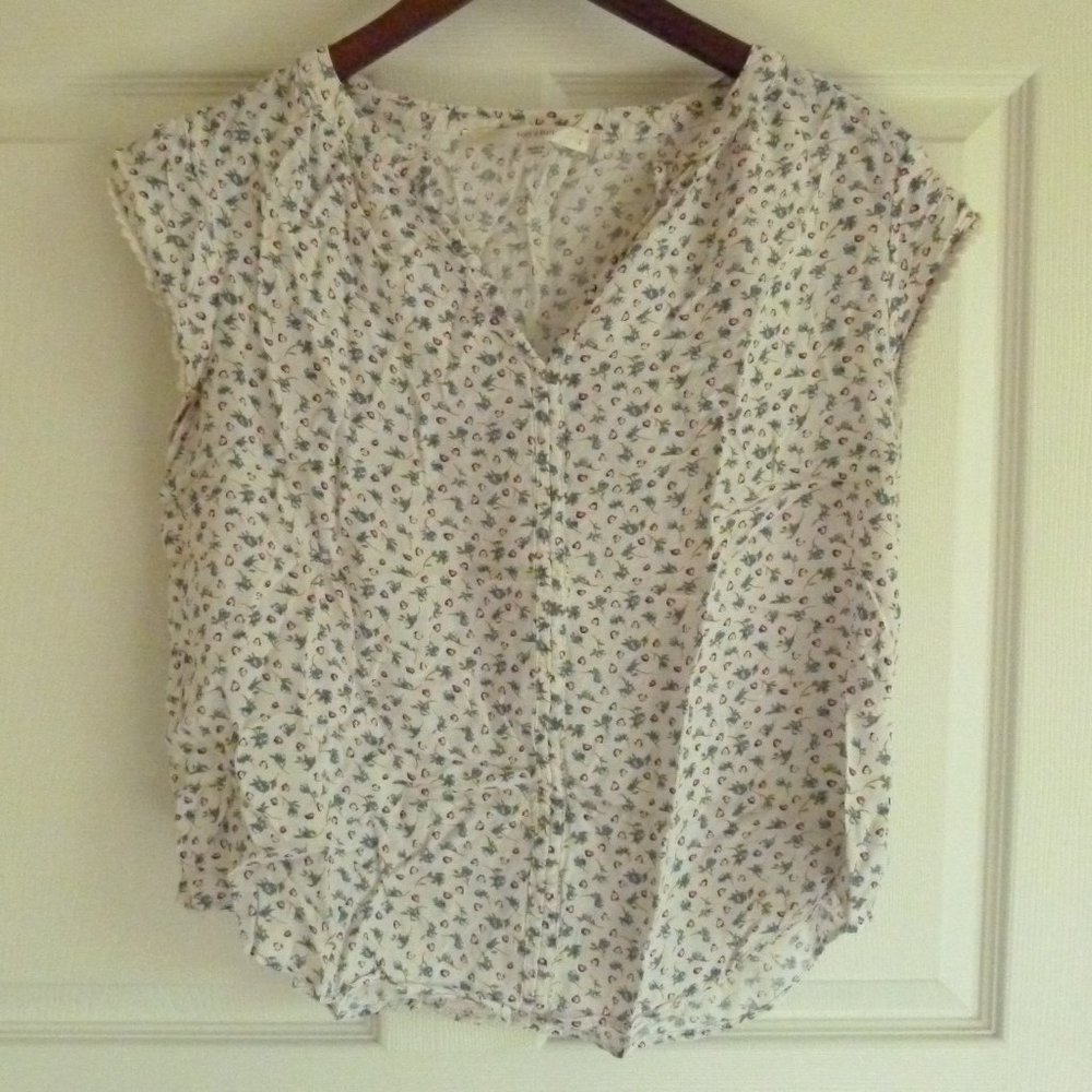 Rose Bud Blouse